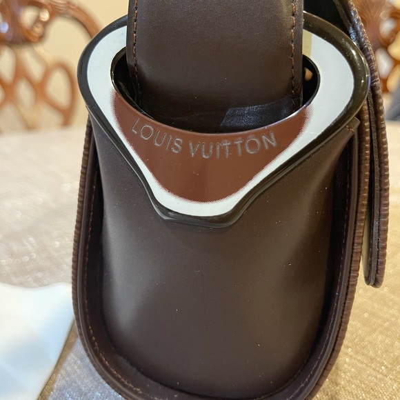 Louis Vuitton Brown Epi Nocturne PM - Picture 6 of 6